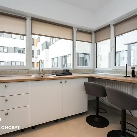 Apartment 711b4